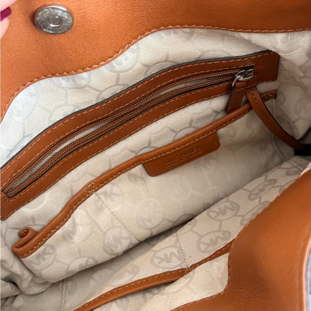 Michael Kors Stylish Tan Satchel with Silver Accents - Picture 3 of 8